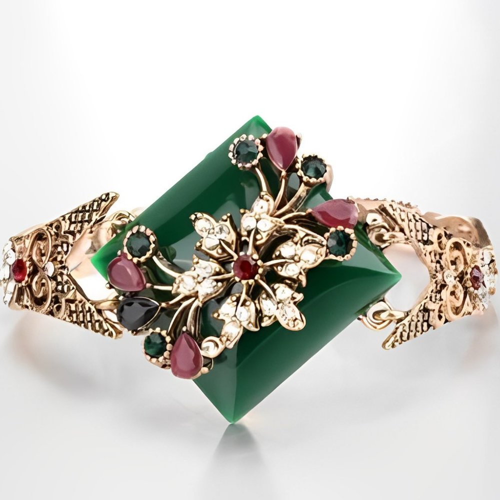 Emerald Green Stone With Vintage Gold Tone Kinel Turkish Bracelet For Women